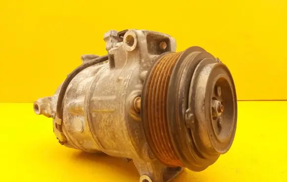 Mercedes-Benz V Class W447 Air conditioning (A/C) compressor (pump) A0008303801