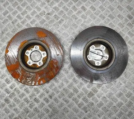 BMW X2 U10 Front brake disc 8841936