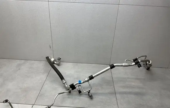 Hyundai Tucson TL Air conditioning (A/C) pipe/hose 