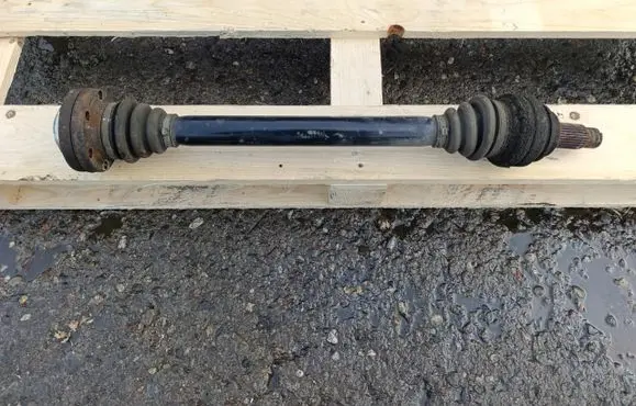 BMW 5 E60 E61 Front driveshaft