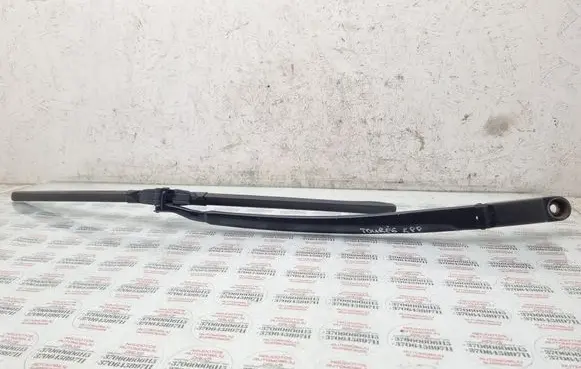 Volkswagen Touareg I Front wiper blade arm 7L6955407B