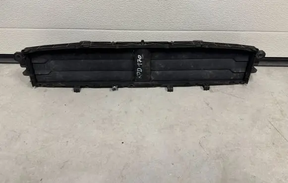 Porsche Macan (95B) Intercooler air channel guide 95B121635CKPD170 0510245501