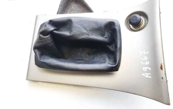 Toyota Corolla E120 E130 Gear shifter surround trim plastic 8185 8186