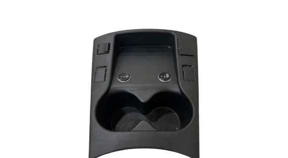 Cup holder front