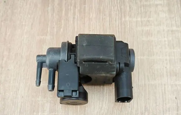 Audi A6 S6 C7 4G Turbo solenoid valve 059906627L
