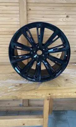 Audi RS Q8 R23 light alloy rim 4M9601025R