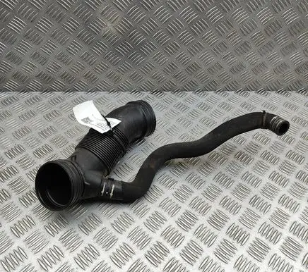 Audi RS Q3 Air intake duct part 8U0145693 8U0129684