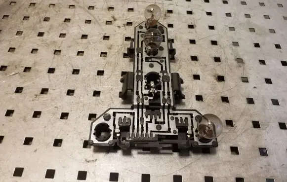 Tail light part