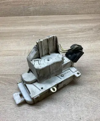 Ford Mondeo Mk III Rear door lock XS41A26412CG