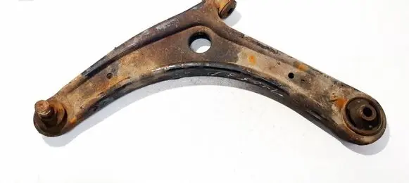 Mitsubishi Outlander Front lower control arm/wishbone 