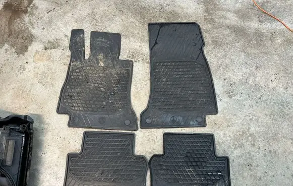 Mercedes-Benz E W213 Car floor mat set 