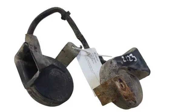 Ford Focus Horn signal CH2035A73345