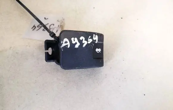 Dodge Caliber Engine bonnet (hood) release handle