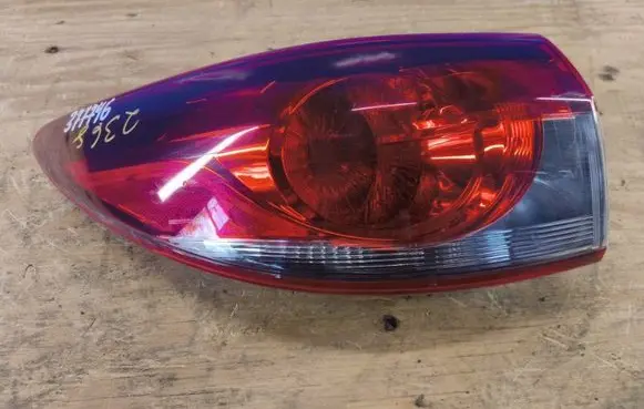 Mazda 6 Boot/trunk interior light GMN351160B