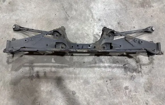 BMW 2 F45 Rear subframe 6851560 6853922