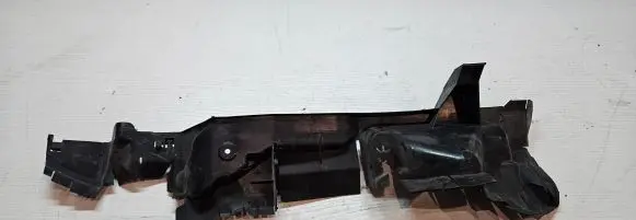Chrysler Pacifica Intercooler air guide/duct channel 68229145AE 68234073AE 68239909AE