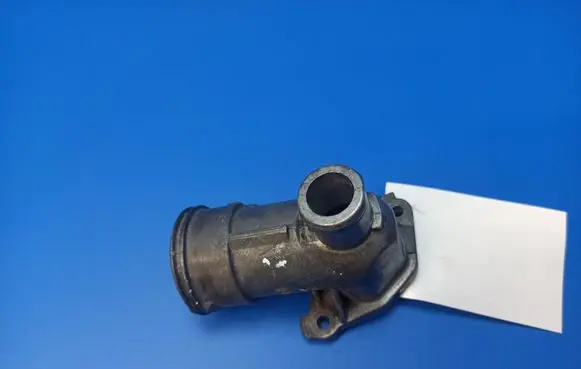 Mercedes-Benz E W211 Engine coolant pipe/hose A6422000056