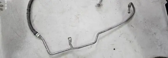 Volkswagen Transporter - Caravelle T5 Power steering hose/pipe/line 7E1422893L