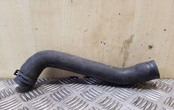 Volkswagen Golf IV Engine coolant pipe/hose 1J0122101A
