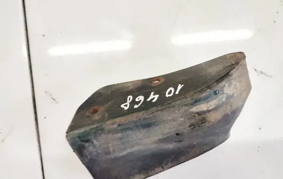 Volkswagen PASSAT B5 Side skirt front trim 3b0853897