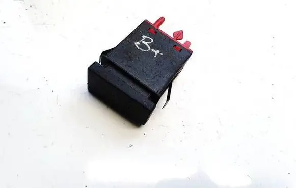 Volkswagen PASSAT B5.5 ESP (stability program) switch 3B0927134A