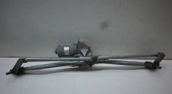 Front wiper linkage and motor