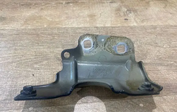Mercedes-Benz S W222 Fender mounting bracket A2228801114 09196A