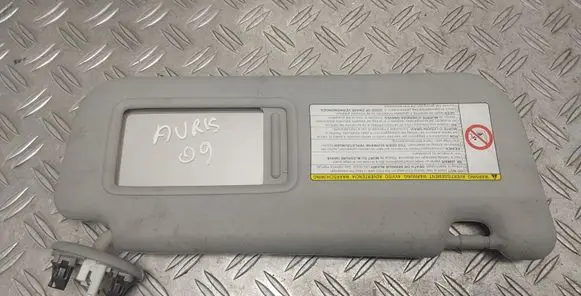 Sun visor