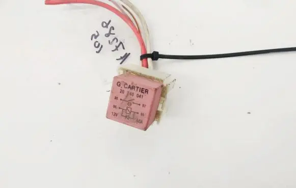 Renault Scenic II - Grand scenic II Other relay 8200308271 20240041