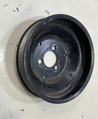 Volkswagen Touareg III Water pump pulley 