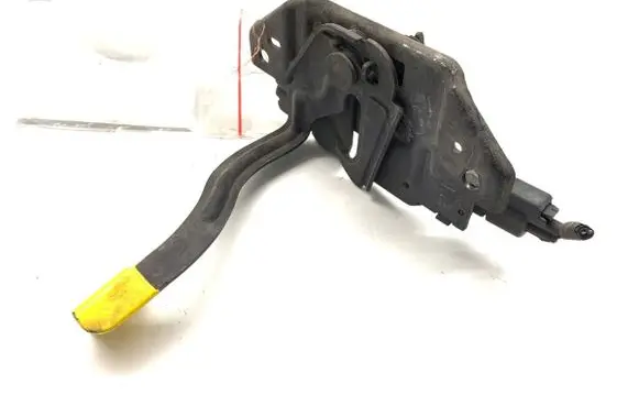 Ford Grand C-MAX Engine bonnet/hood lock/catch AM5A16700