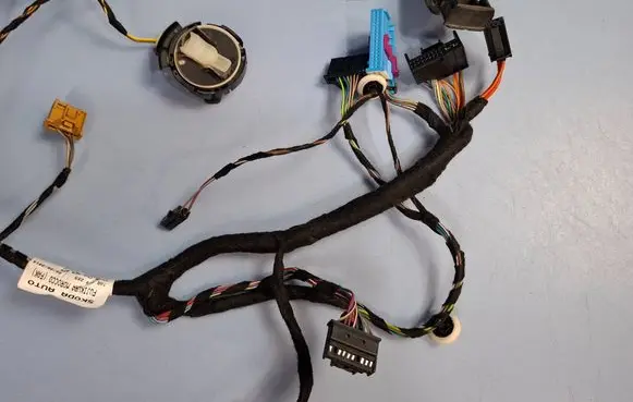 Skoda Octavia Mk3 (5E) Front door wiring loom TAB019289