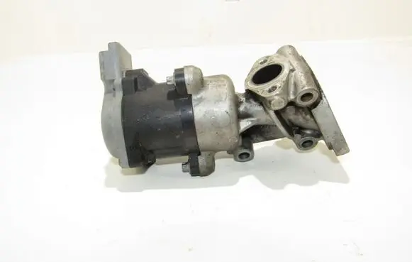 Peugeot 607 EGR valve 4R8Q9D475AC