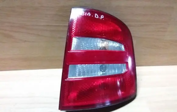 Skoda Fabia Mk1 (6Y) Rear/tail lights