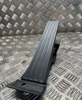 BMW 3 G20 G21 Accelerator throttle pedal 6889818 12037313