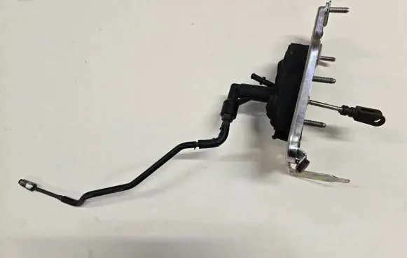 Mazda CX-7 Clutch master cylinder EH6441400