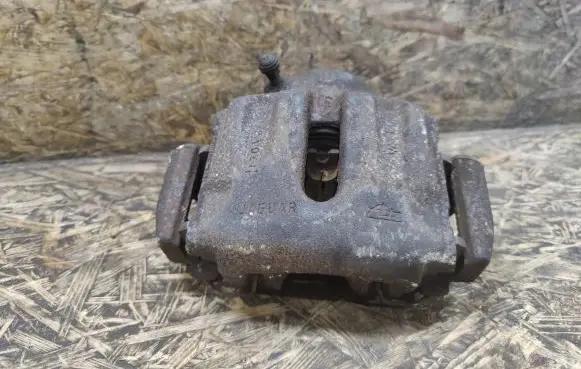 Jaguar XK8 - XKR Front brake caliper