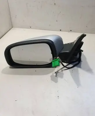 Volvo V70 Front door electric wing mirror E11015463