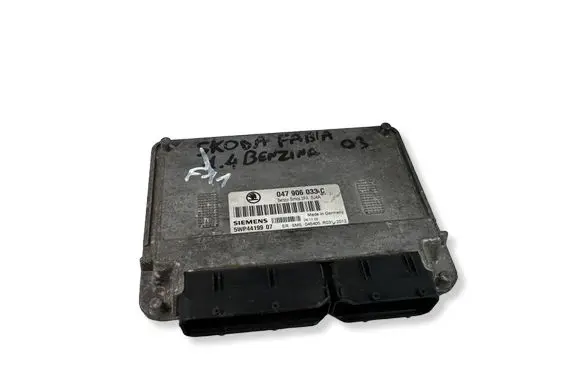 Skoda Fabia Mk1 (6Y) Engine control unit/module 047906033C 5WP4419907