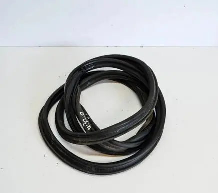 Seat Altea XL Trunk rubber seal (body) 