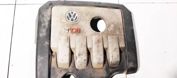 Volkswagen Touran I Engine cover (trim) 03g103925 03g103925c