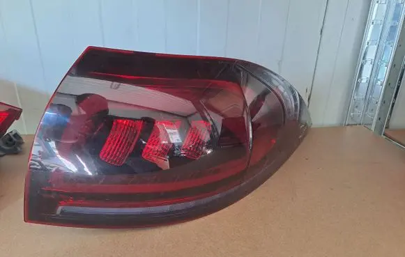 Mercedes-Benz GLE W167 Rear/tail lights a1679063204