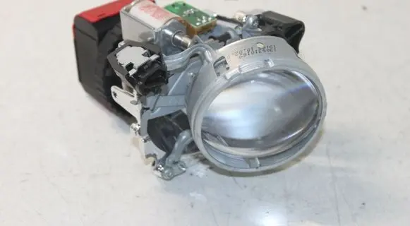 Citroen C6 Headlight part 1307329076