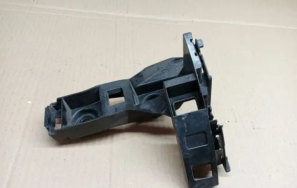 Volkswagen Golf VII Rear bumper mounting bracket 5G9807394A