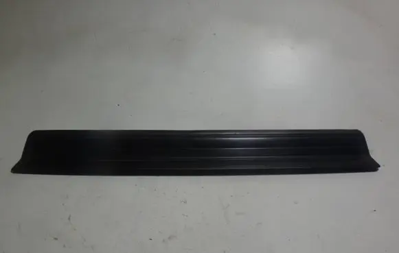 BMW 3 E46 Front sill trim cover 8196130