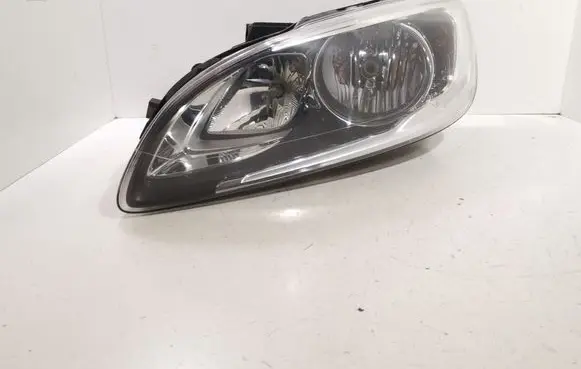 Volvo S60 Headlight/headlamp