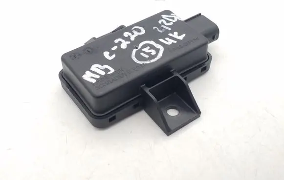 Mercedes-Benz C AMG W204 Tire pressure control unit A0009003704 A0009017803