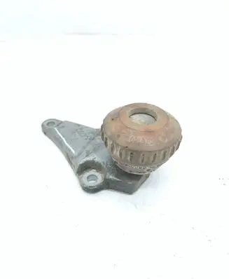 Audi A6 S6 C5 4B Engine mounting bracket 8D0199343J