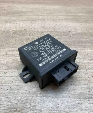 Audi A8 S8 D3 4E Light module LCM 4E0907357 4E0910357 5DF00827812