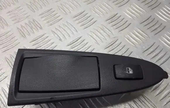 Fiat Croma Electric window control switch C723